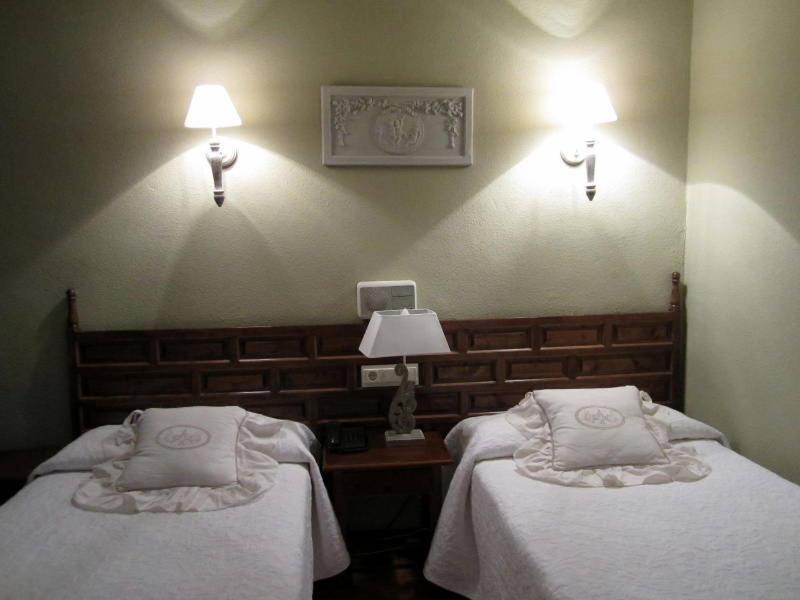 Hotel Boutique Balaitus Sallent de Gállego Quarto foto